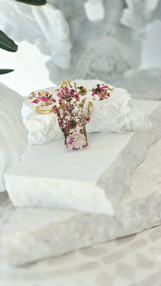 Cow Head Keyring with Preserved Flowers