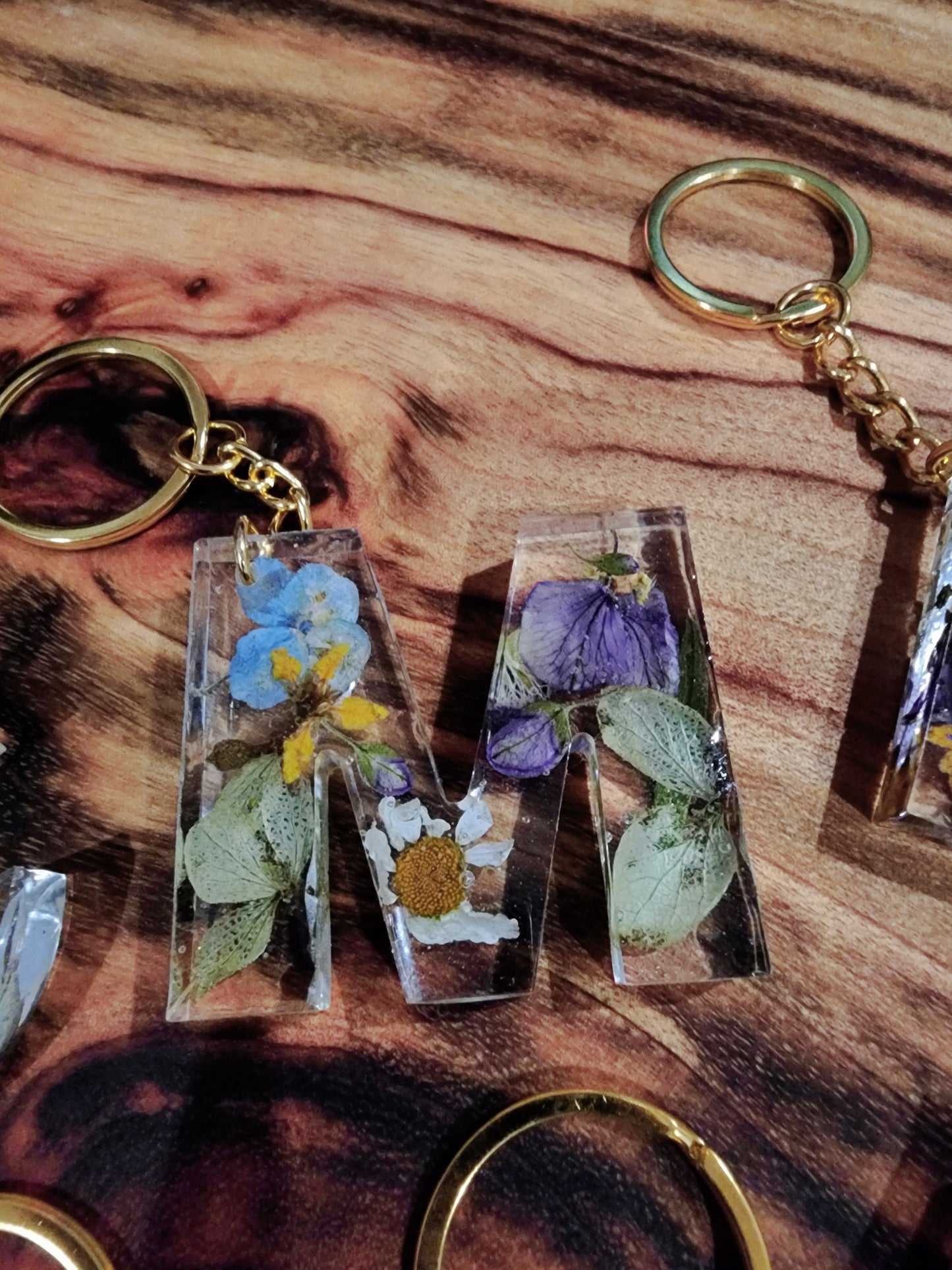 *MADE TO ORDER* and Intuitively Picked, Custom Letter Keyring with Real Preserved Flowers