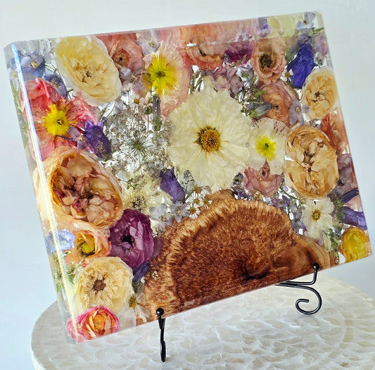 A Moment in Bloom | Small Flower Preservation Board