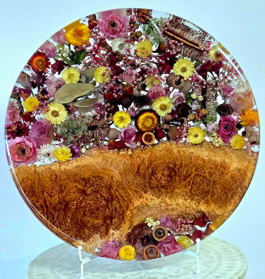 A Circle in Bloom | Round Flower Preservation Board