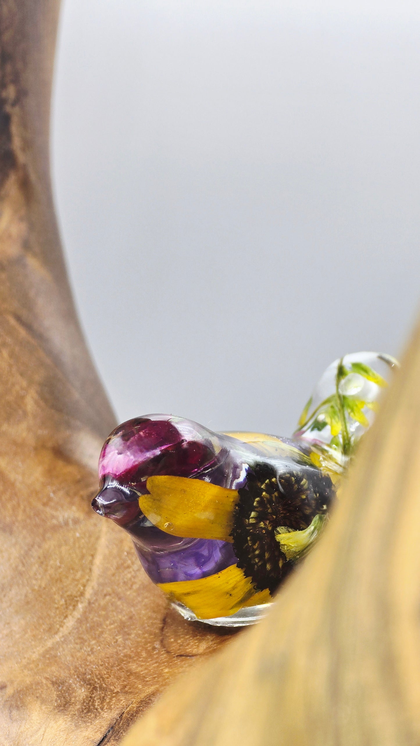 Intuitively picked Fairy Wren Keyring with Real Preserved Heather Flowers & Gold Flakes