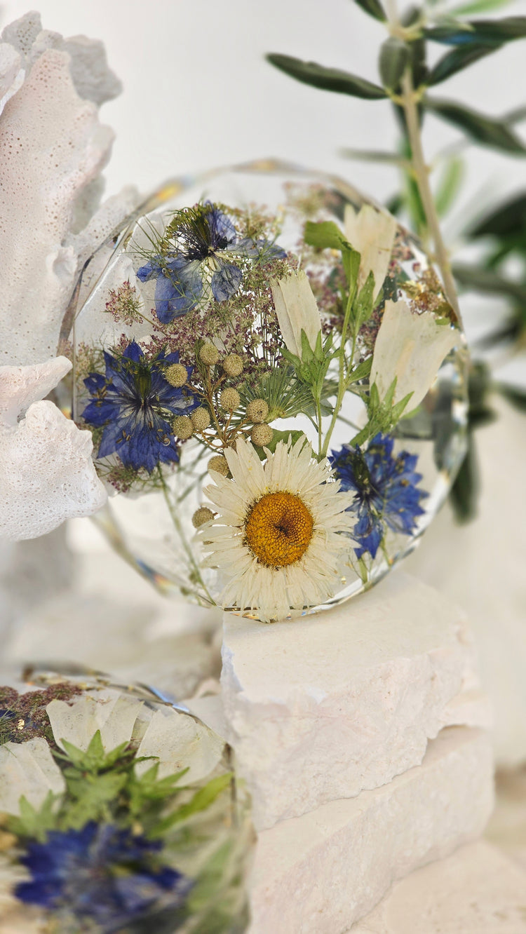 Coaster Sets with Preserved Flowers