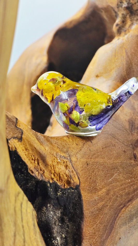 Intuitively picked Fairy Wren Keyring with Real Preserved Heather Flowers & Gold Flakes