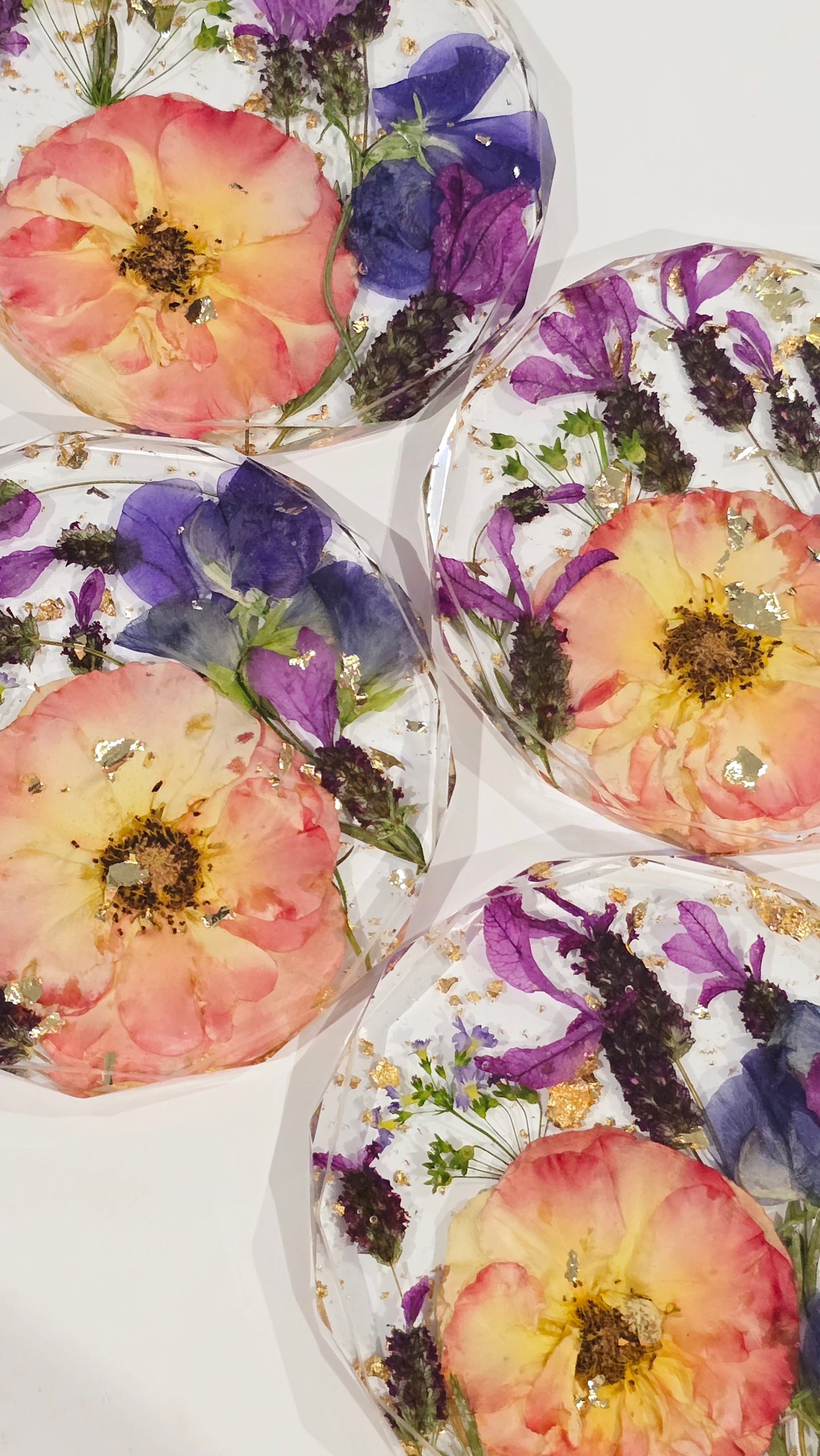 Coaster Set featuring Preserved David Austin Roses, Lavender, Primula, Sweet Pea & Gold Flakes set in Resin, Set of 4