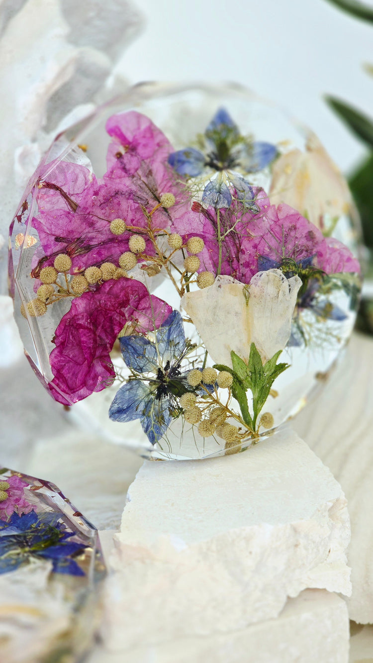Coaster Sets with Preserved Flowers