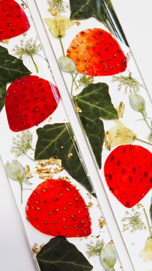Bookmark - Strawberry Slices, Delphinium and Ivy