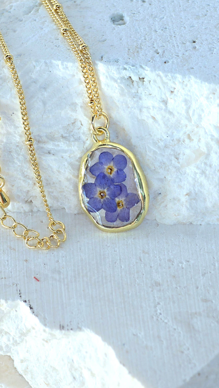 Forget-Me-not Pendant - Gold